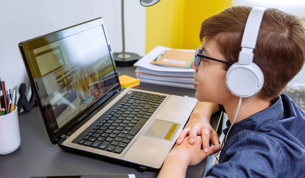 Online Classes During the Pandemic The Real Pros and Cons of Remote Learning in the New Normal